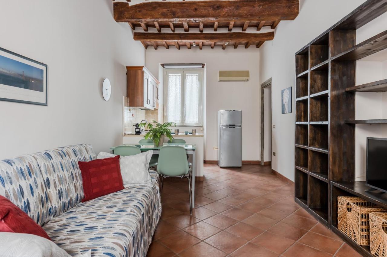 Lucca - Piazza Dell'Anfiteatro Central Apartment! 外观 照片